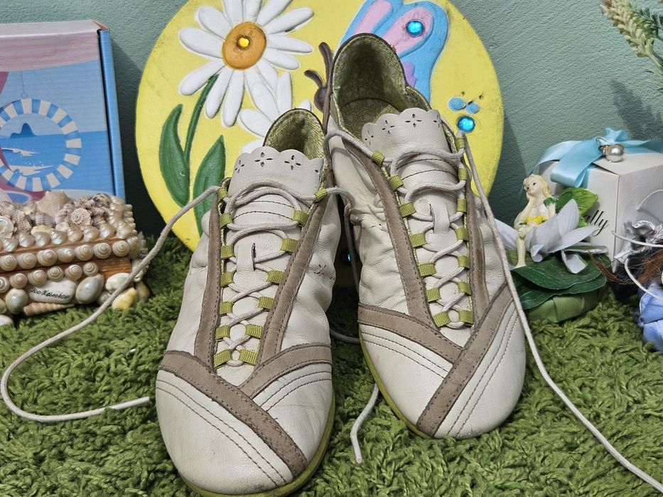 Reebok спортни обувки от кожа N38