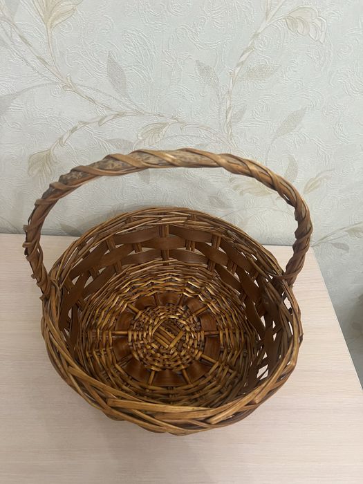 Продам корзину