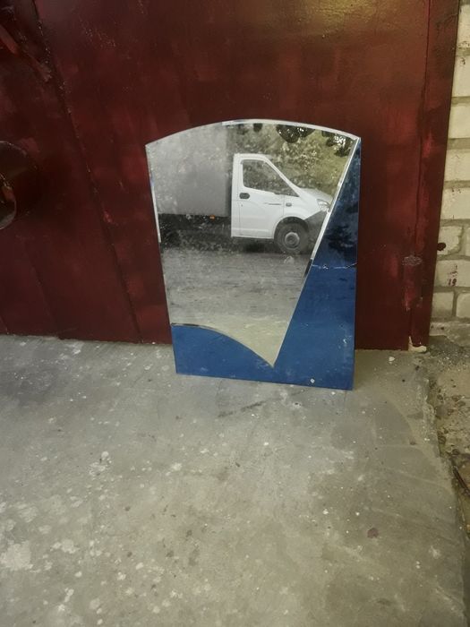 Зеркало 80 см * 60 см