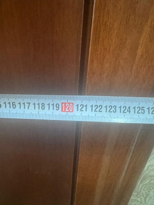 Есік сатылады ағаш жақсы жағдайда