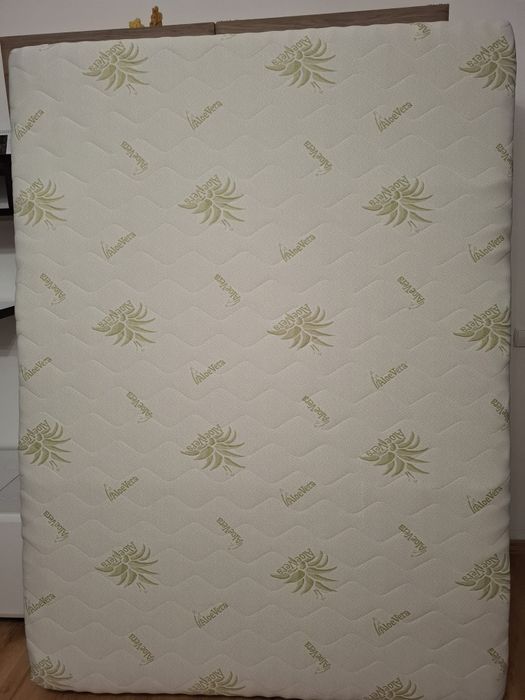 Vand saltea spuma  noua