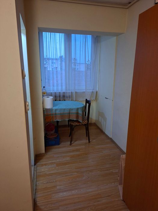 Garzon, str. Cugir, et. 3