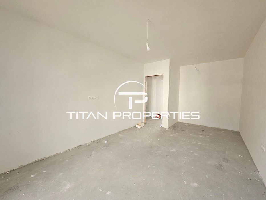 Продава се Тристаен апартамент в Варна, Бриз - 118 кв.м за 1448 €/кв.м - Снимка #5