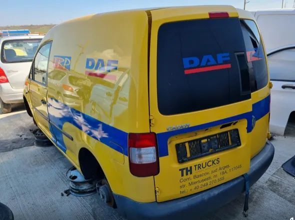 Dezmembram 2 Volkswagen Caddy, an 2006, 2.0 SDI coduri BST si BDJ