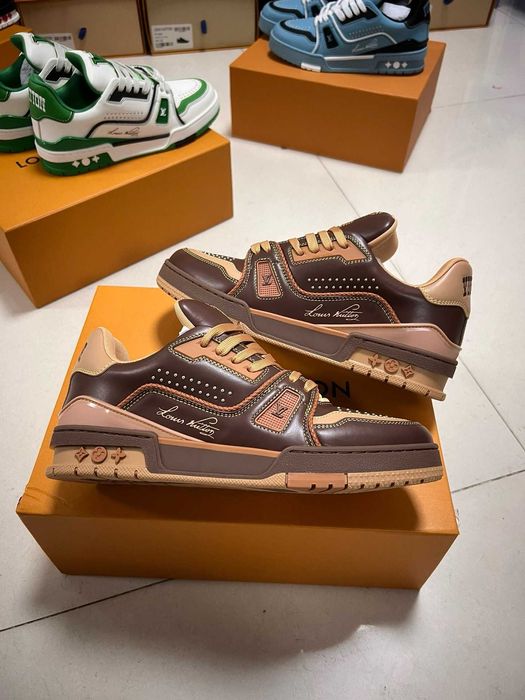 Adidasi Louis Vuitton Trainer Premium