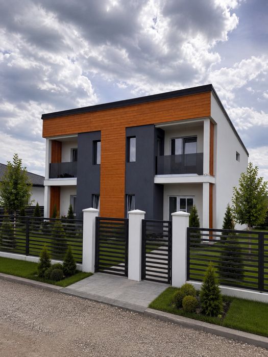 FINALIZAT! Casă 3 camere, 2 băi, P+1 Etaj complet, tip duplex, Miroslava-Vorovești-Rond TLT, 80mp util, 250mp curte, 107.500€ + TVA
