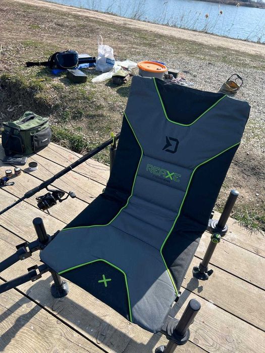 Scaun feeder Delphin Reaxe cu accesorii