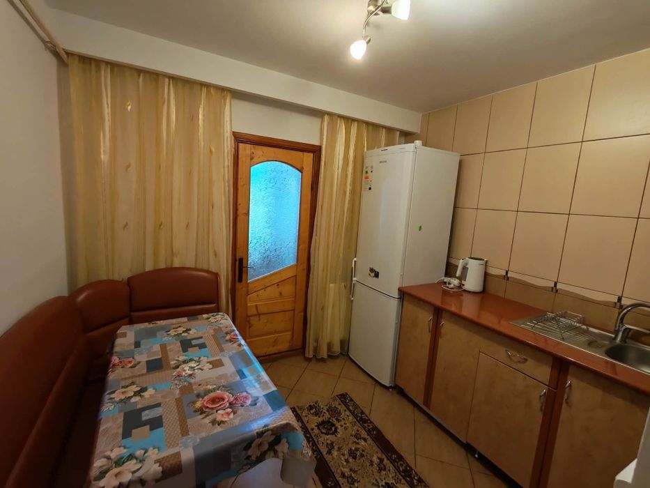 Apartament de închiriat, 3 camere zona E3