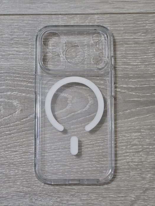 Husă ESR iPhone 17 Pro HaloLock MagSafe – Control Cameră