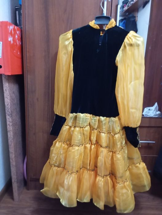 Национальное казахское платье