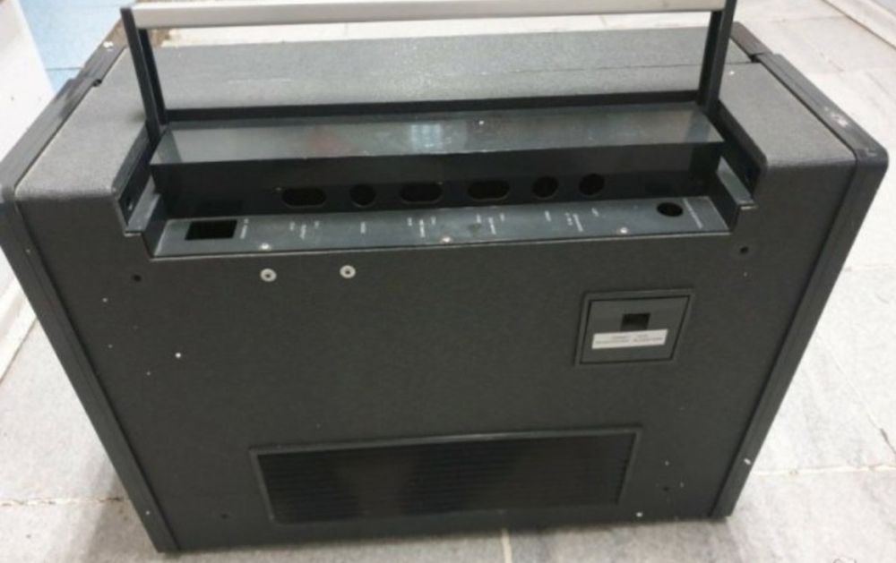 Оригинална кутия за ролков магнетофон Revox A77