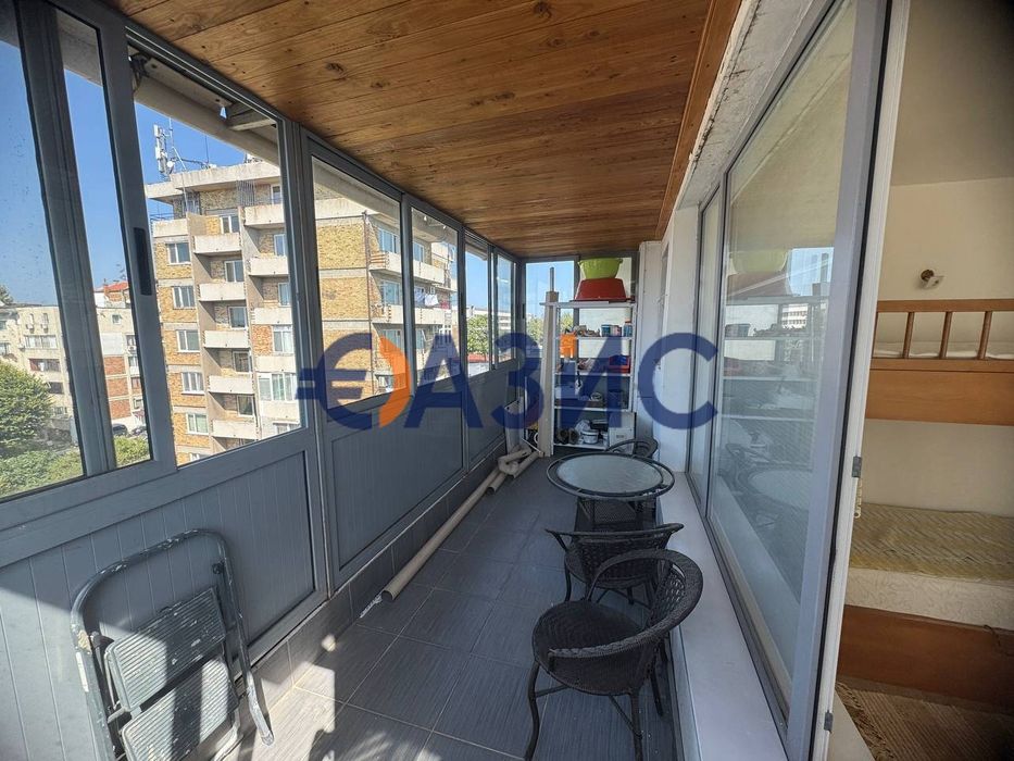 Продава се Двустаен апартамент в Несебър - 64 кв.м за 1304 €/кв.м - Снимка #12