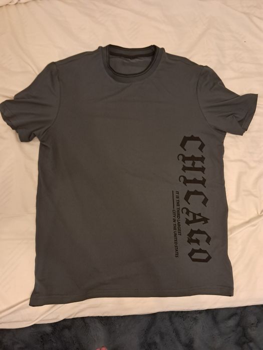 Tricou Chicago gri
