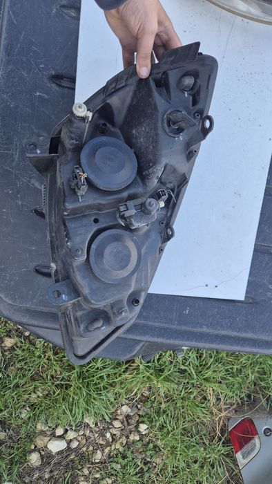 Оригинални Фарове за Рено Сценик 2 2003- 2006г