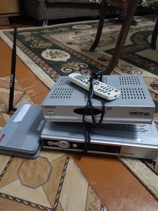 Спутниковый Тюнер.Головки