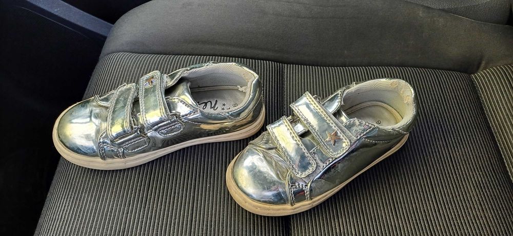 Обувки NEXT и ZARA