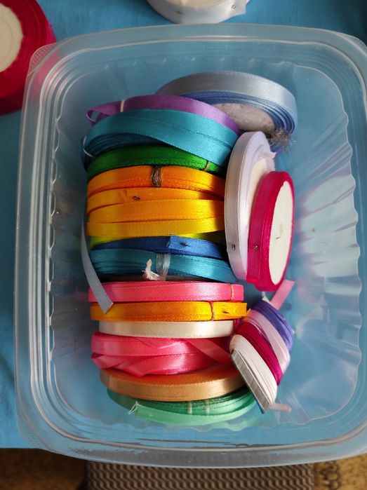 Ленты атласные для рукоделия