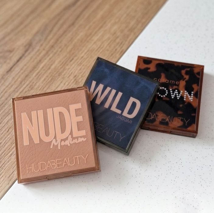 Huda beauty палитри за очи