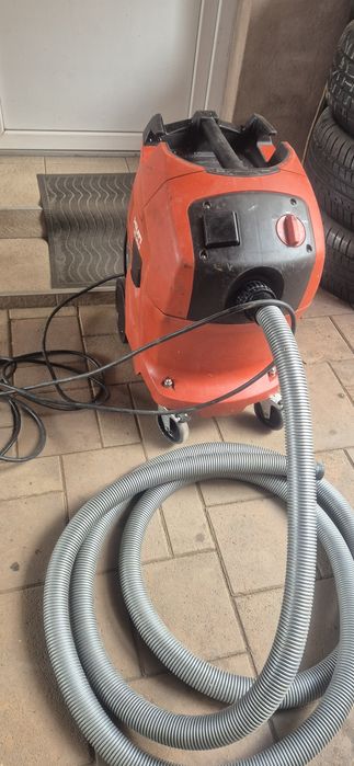 Aspirator industrial  Hilti mare