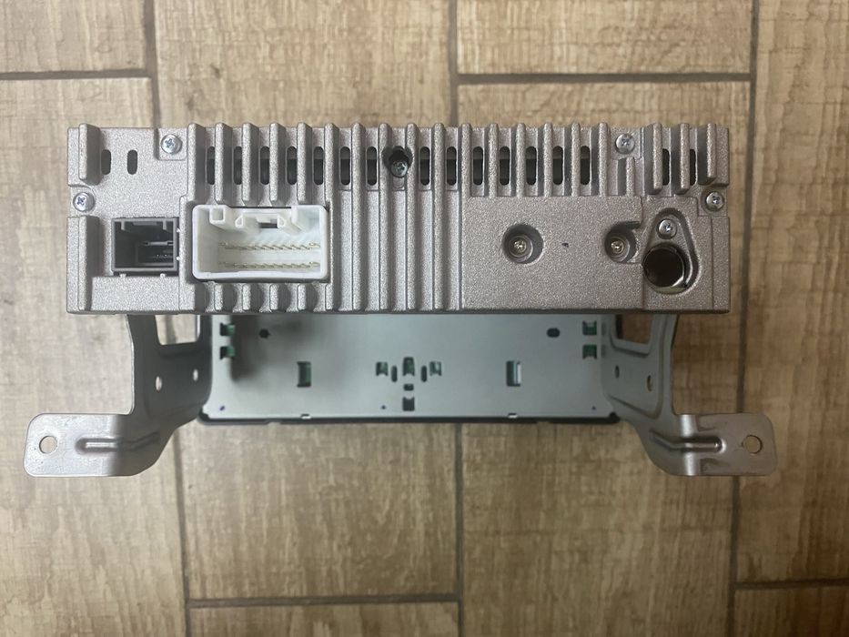 Магнитола Mitsubisi