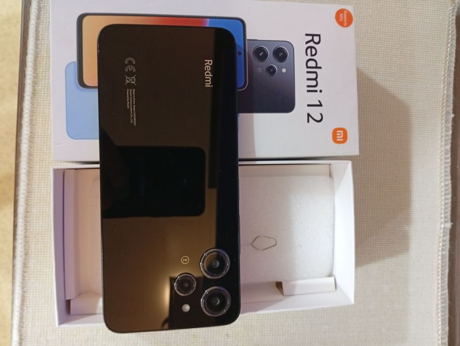 REDMI 12 состояние хорошее