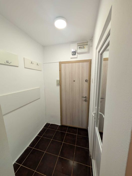 Propietar vand garsoniera