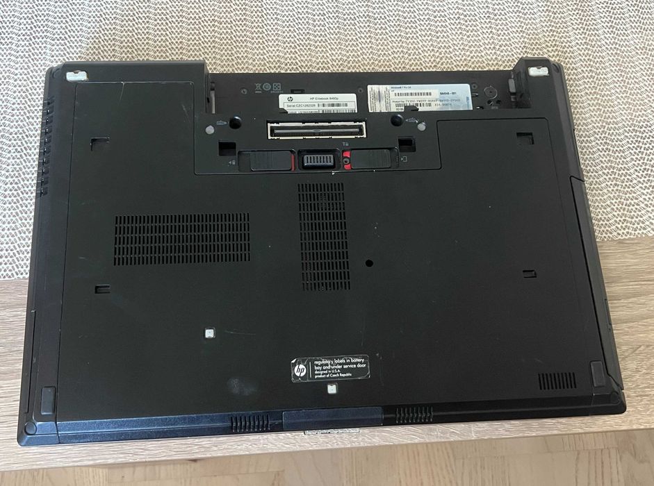 Laptop HP EliteBook 8460p i5-2520M – fără HDD, RAM, baterie