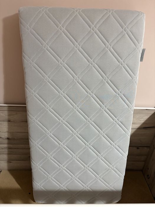 Бебешко легло със скрин