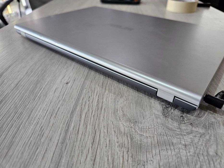 Лаптоп ASUS 15 X515 / 512GB SSD /8GB RAM/Intel N4500 1.10/UHD GRAPHICS