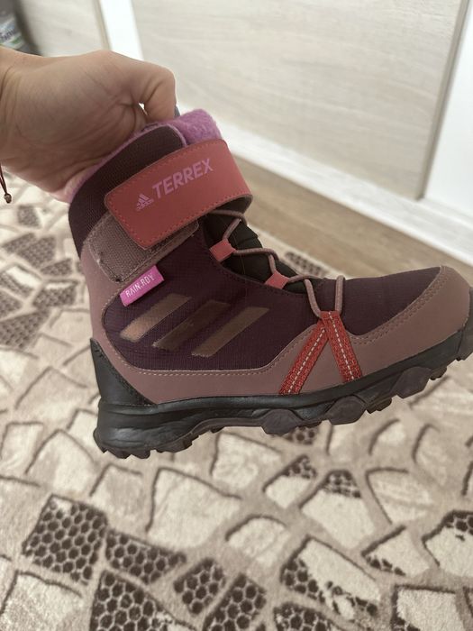 Детски ботуши много топлят