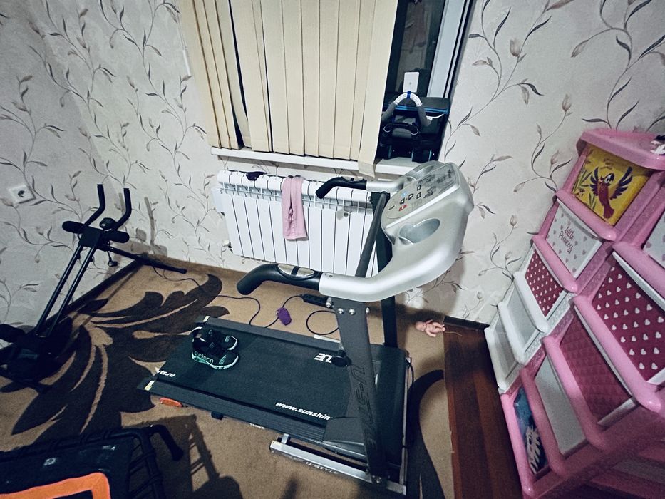 Продам беговую дорожку