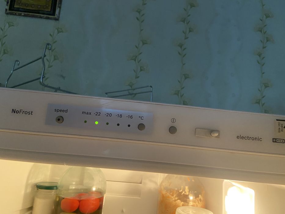 Продам холодильник bosch