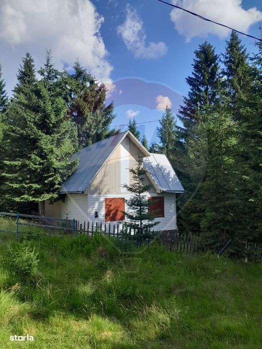 Cabană de vânzare în Muntele Băișorii – Zona Jera