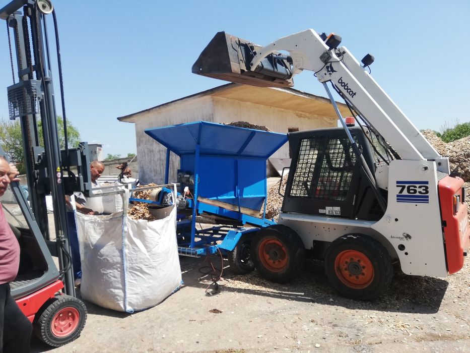 Цветен дървесен мулч 60 литла