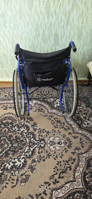 Инвалидная коляска б/у