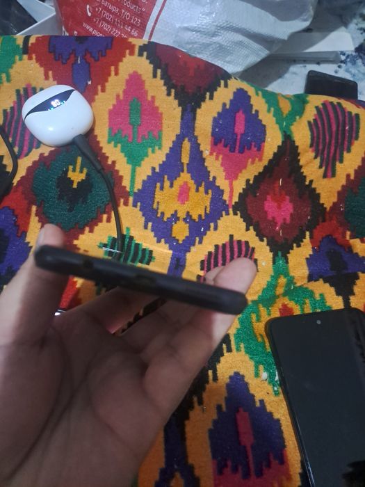 Продам Оппо а3с 16гб