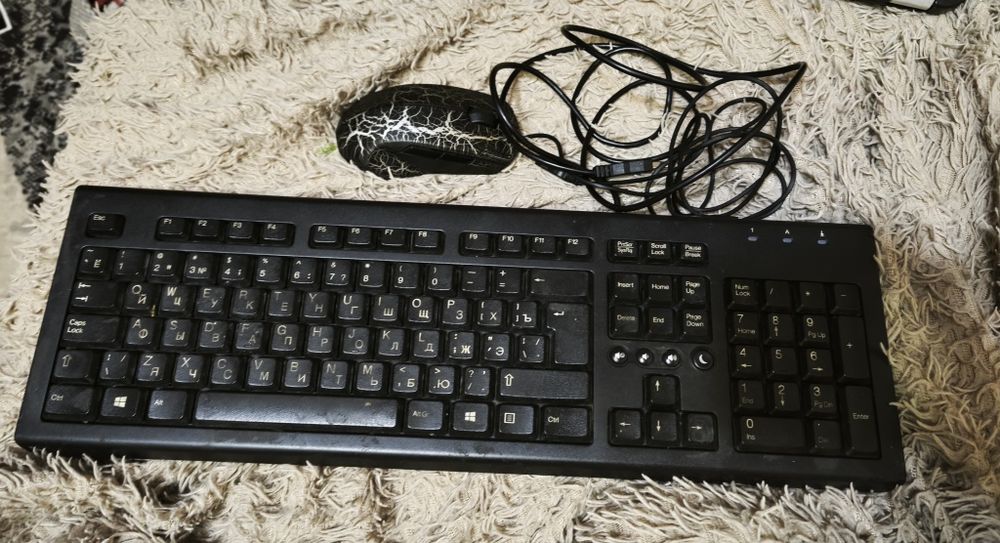 Ноутбук продам за  20 000