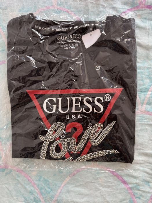 Тениска на Guess