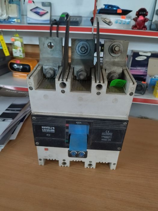 Продам силовой автомат 400а
