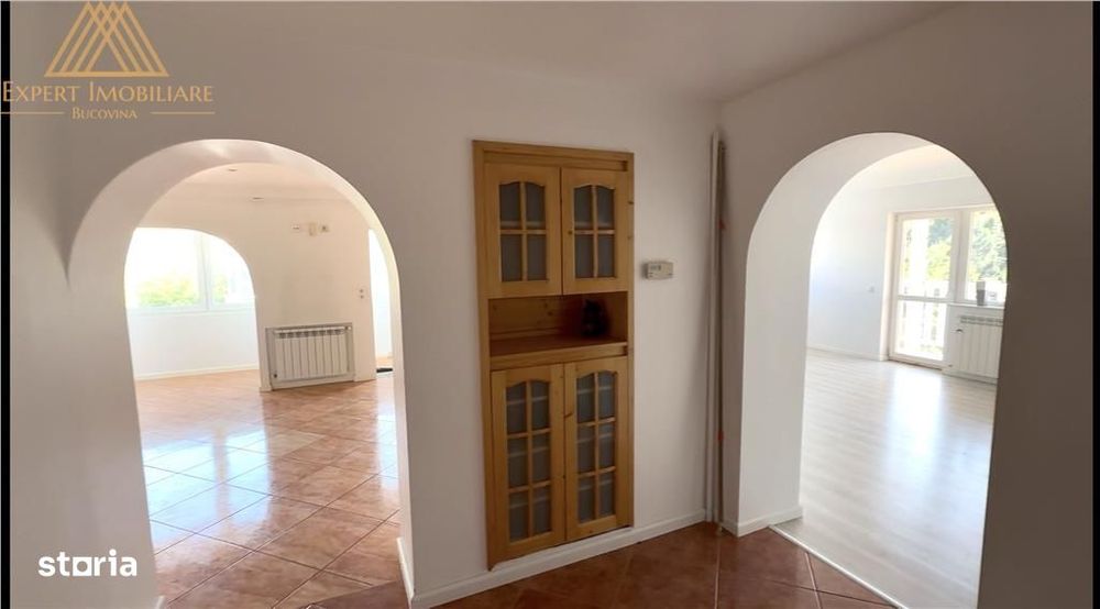Apartament Luna 4 dormitoare de vanzare — fotografia 1