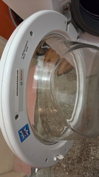 Придавам пералня 50евр.