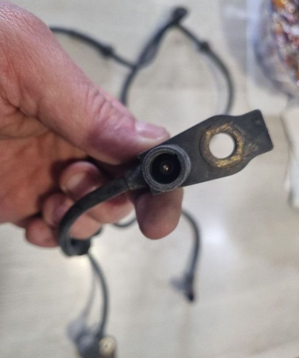 ABS датчик мерцедес 210 Е 4×4