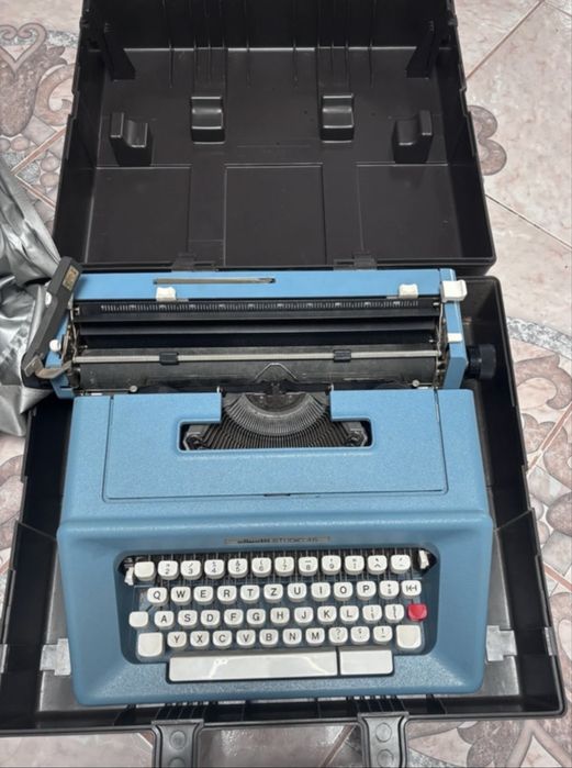 Masina de scris olivetti studio 46