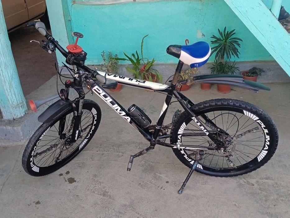 Velosipeda kalonka signal va diyodla bor srocna sotiladi