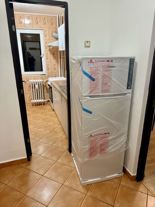 Proprietar închiriez apartament 2 camere situat în zona Narcisa