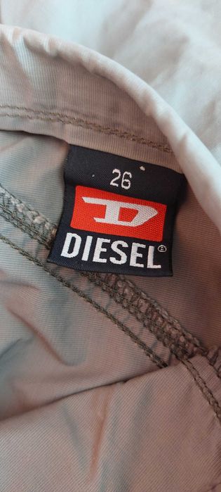 Дамски спортен панталон Diesel, размер 26.