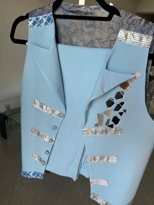 Costum elegant ocazii