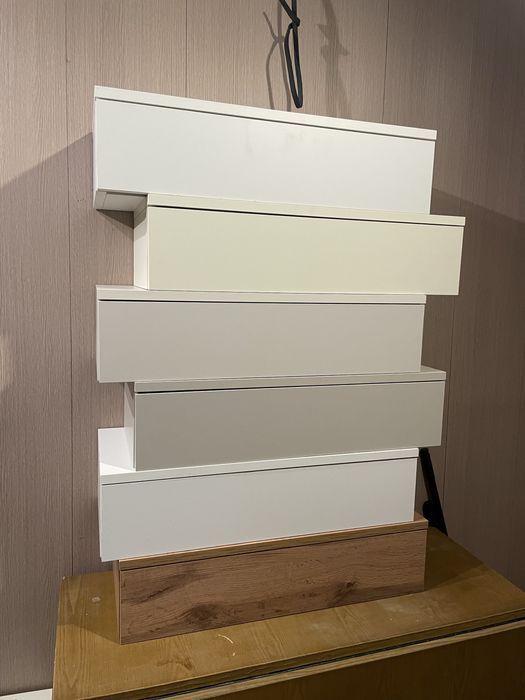 Тумба и зеркало