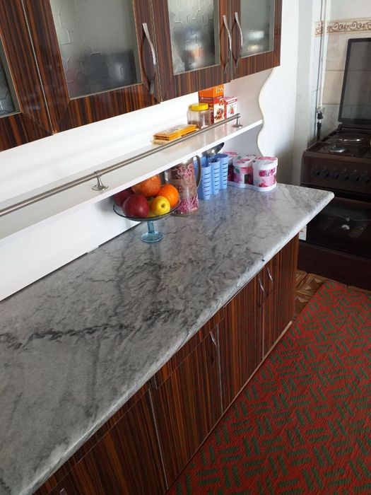 10 sotixli barcha qulayliklarga ega hovli sotiladi