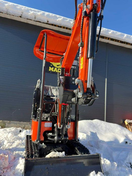 Miniexcavator Macao STX12